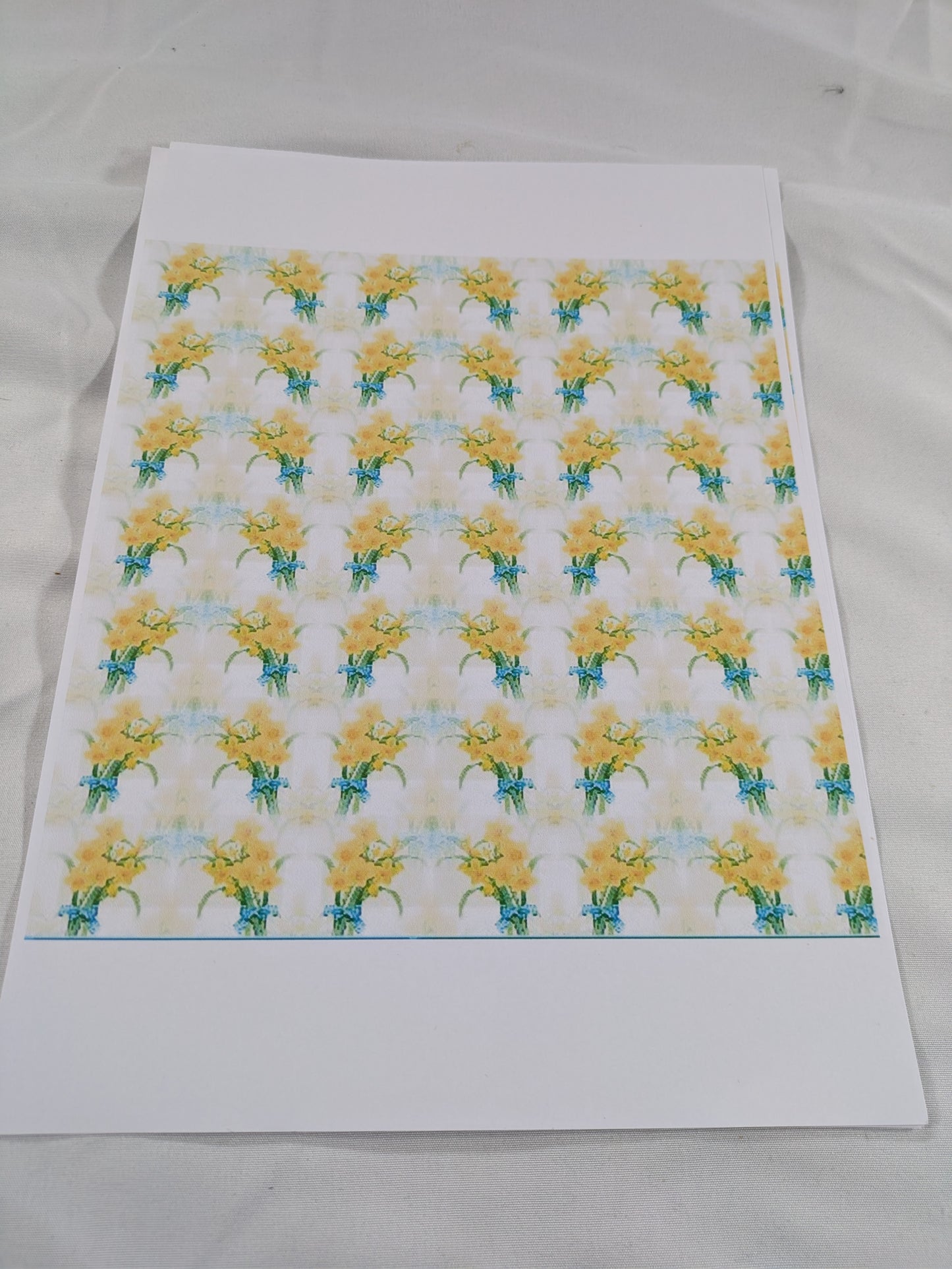 A4 DECORATED PAPER 15 SHEETS SALE ON 2 ITEMS PLUS ACROSS MY SHOP P&P INCLUDED TO UK CODE 289