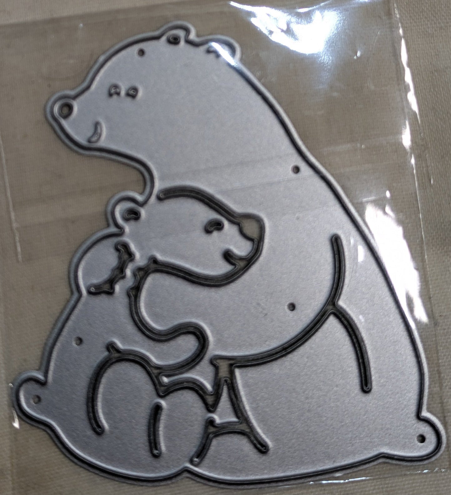 POLAR BEAR & CUB METAL DIE INCLUDING P&P TO UK SALE ON 2 ITEMS PLUS ACROSS MY SHOP CODE 34