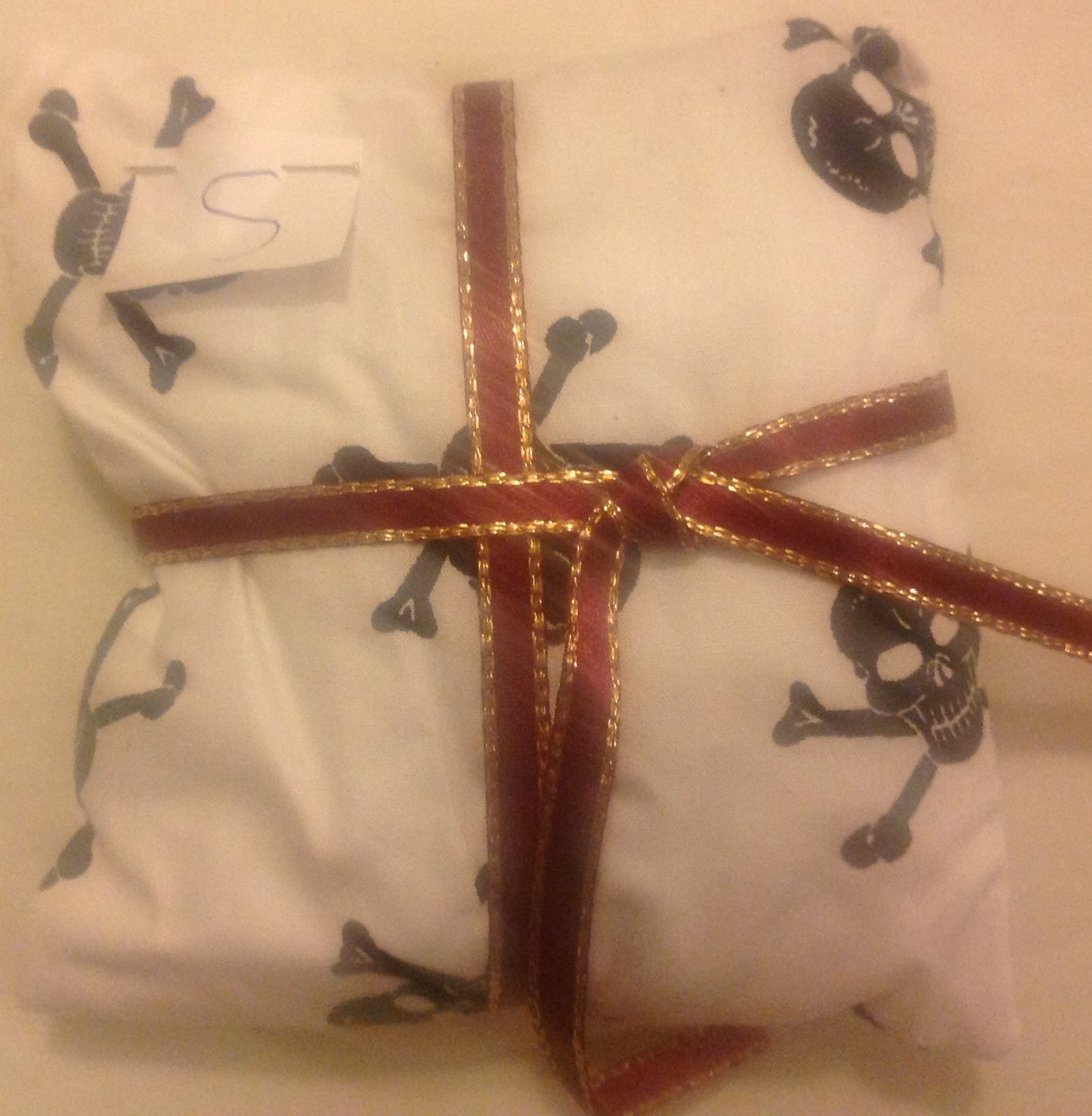 HANDMADE LAVENDER CUSHIONS PUT IN DRAW MAKES YOUR CLOTHES SMELL NICE INCLUDING P&P TO UK SALE ON 2 ITEMS + ACROSS MY SHOP CODE 4.