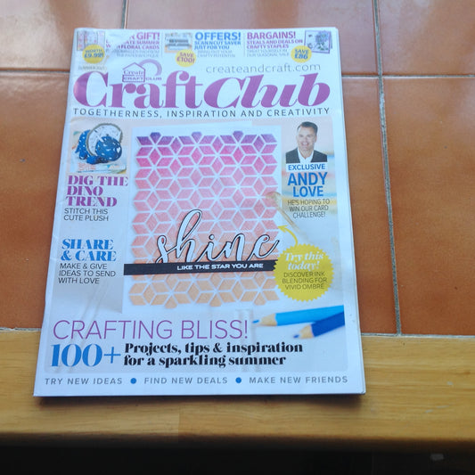 ART AND CRAFT MAGAZINES INCLUDING P&P TO UK  CODE 71