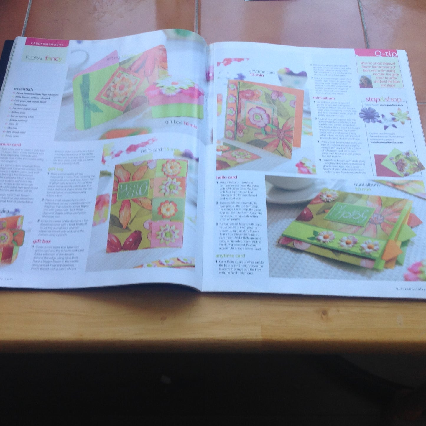 ART AND CRAFT MAGAZINES INCLUDING P&P TO UK  CODE 35