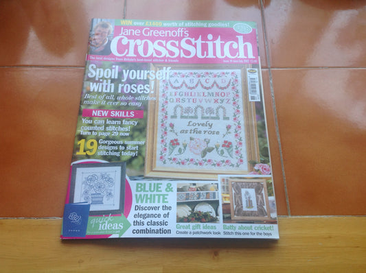 CROSS STITCH MAGAZINE INCLUDING P&P TO UK CODE 41