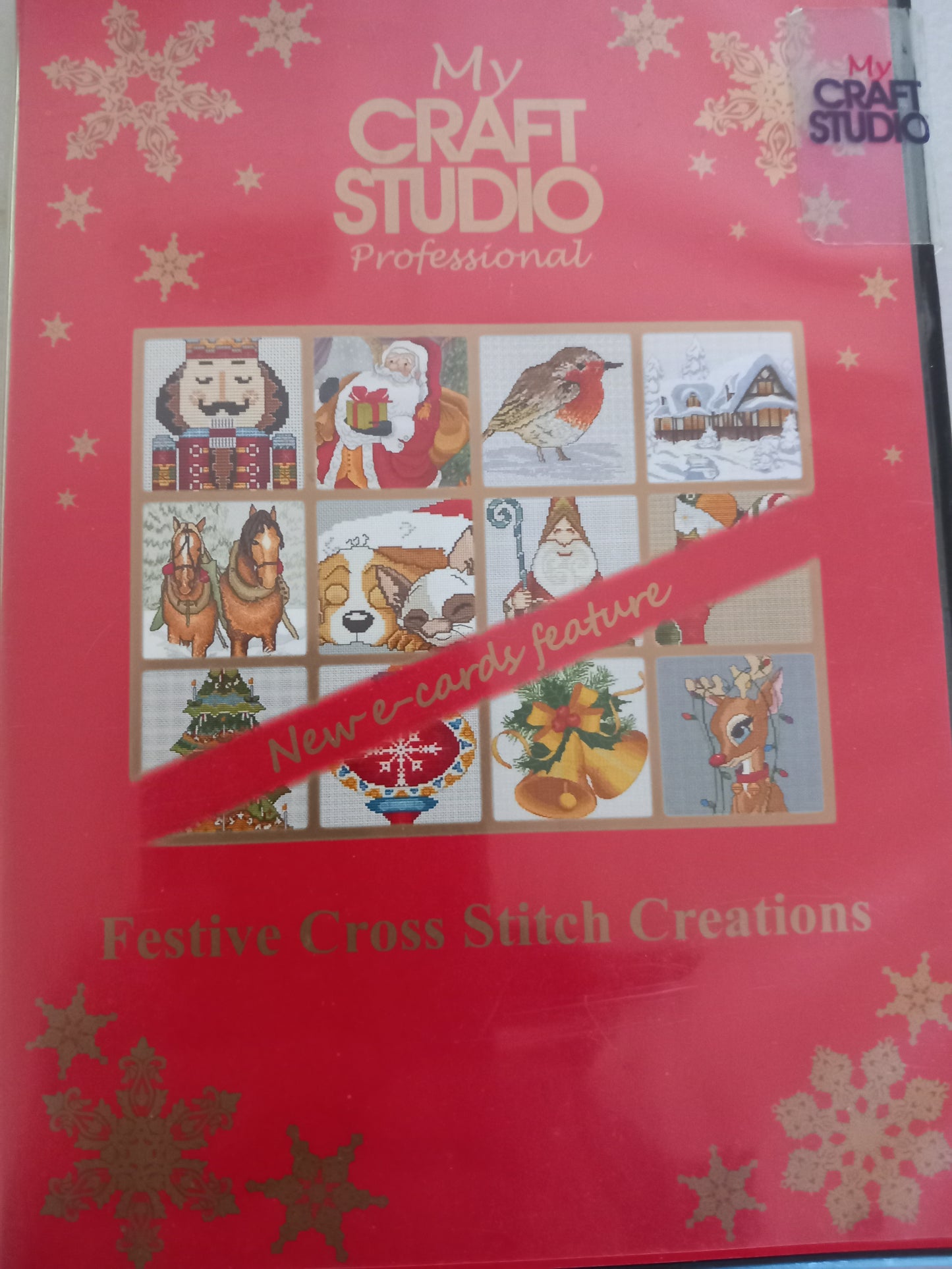 ART AND CRAFT CD ROM INCLUDING P&P TO UK  CODE 16