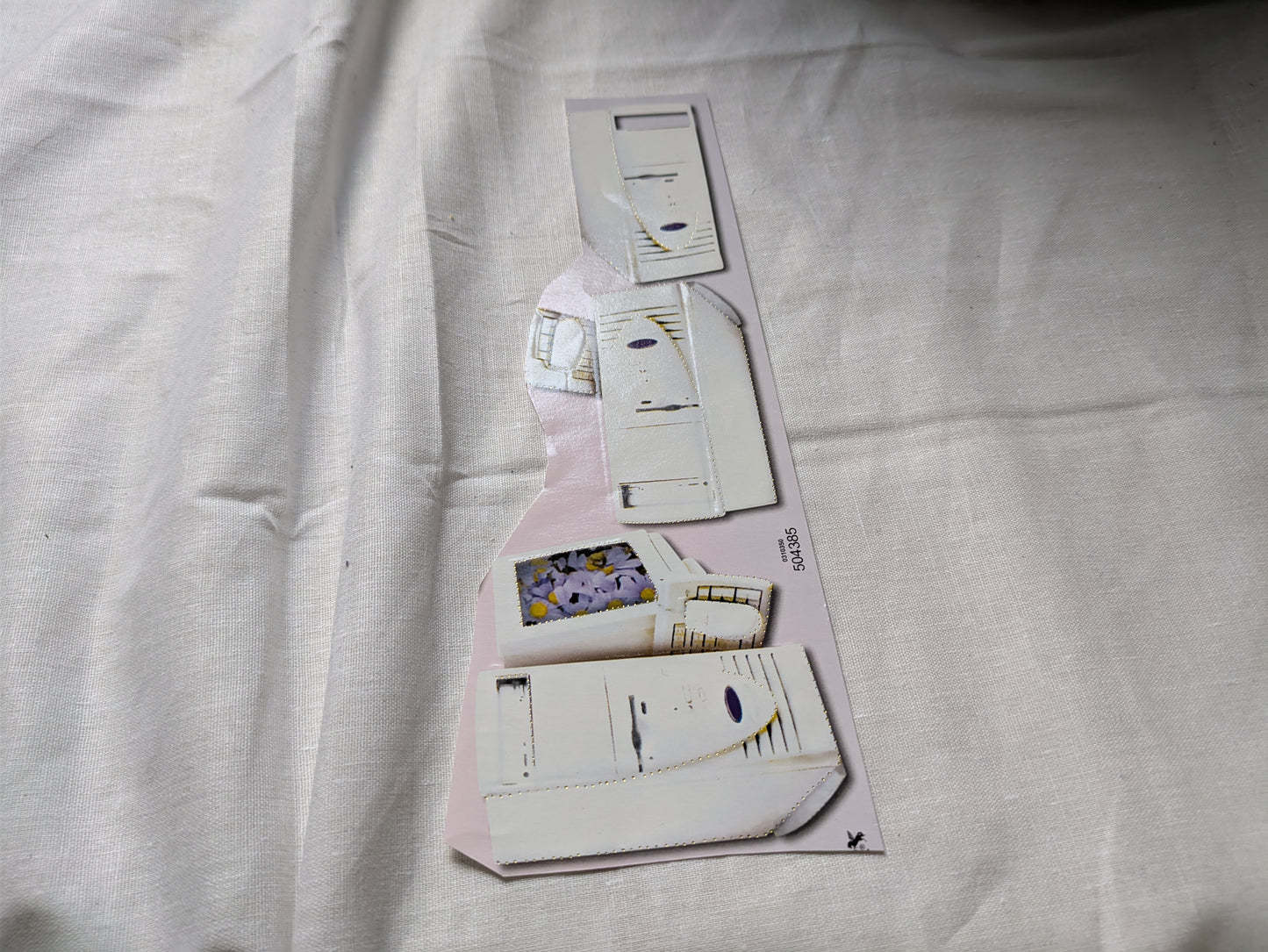 BUY 2 6X6 INCH 3D CARD KITS SALE ON TWO ITEMS PLUS ACROSS MY SHOP P&P INCLUDED CODE 179