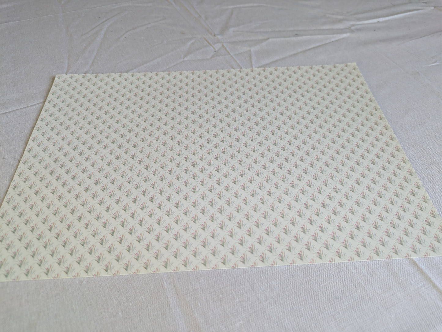 A4 DECORATED PAPER 20 SHEETS SALE ON 2 ITEMS PLUS ACROSS MY SHOP P&P INCLUDED TO UK CODE 30