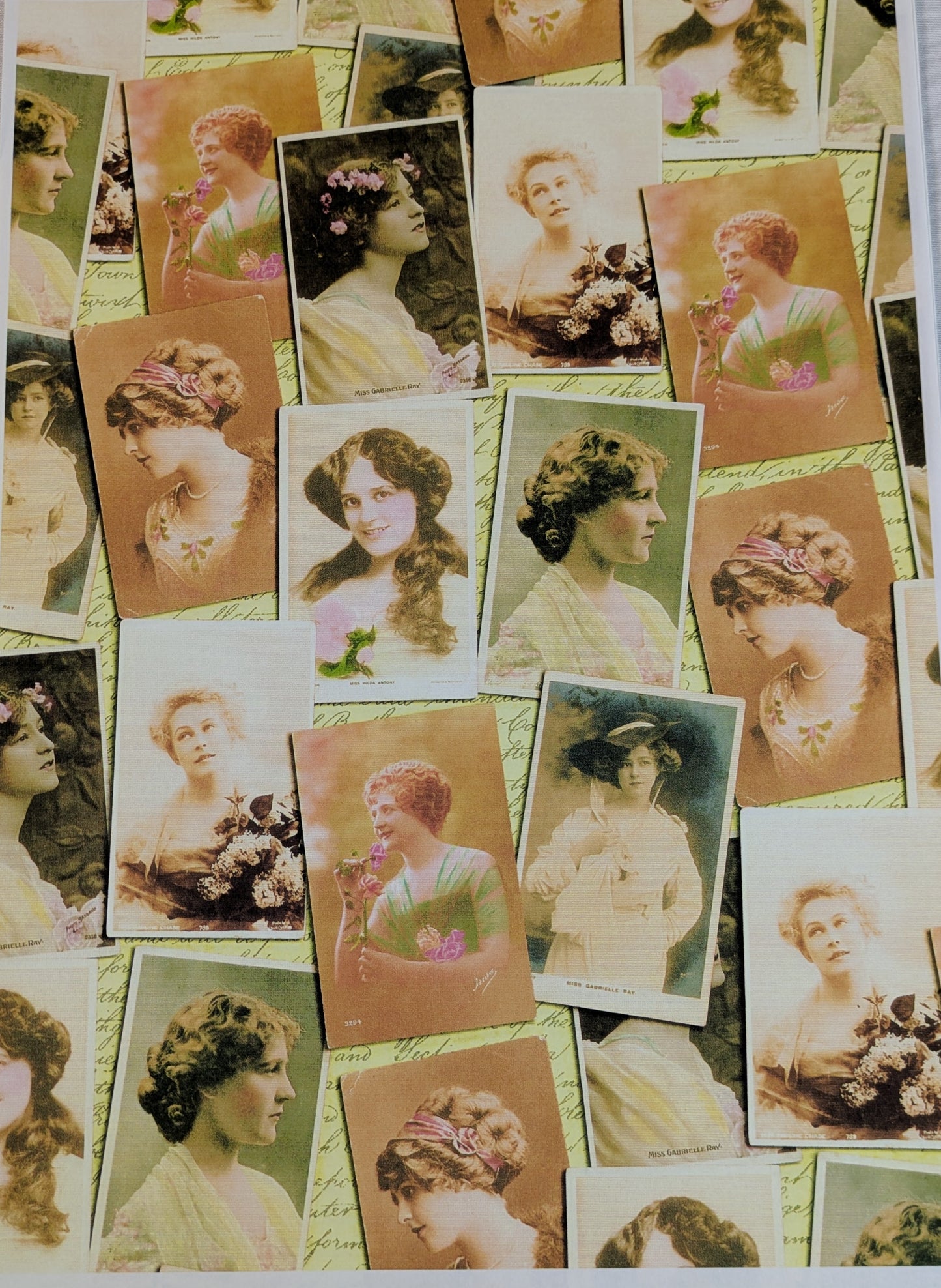 A4 DECORATED PAPER 20 SHEETS SALE ON 2 ITEMS PLUS ACROSS MY SHOP P&P INCLUDEDDE TO UK CODE 358