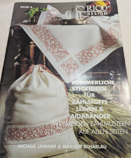 BOOKLET FALL OF SEWING PATTERNS INCLUDING P&P TO UK SALE ON 2 ITEMS PLUS ACROSS MY SHOP CODE 28