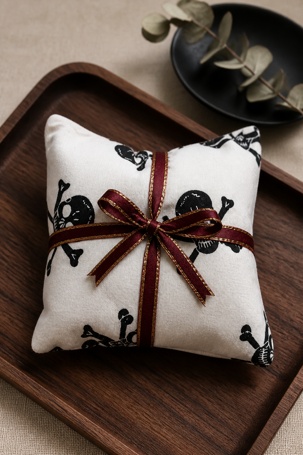 HANDMADE LAVENDER CUSHIONS PUT IN DRAW MAKES YOUR CLOTHES SMELL NICE INCLUDING P&P TO UK SALE ON 2 ITEMS + ACROSS MY SHOP CODE 4