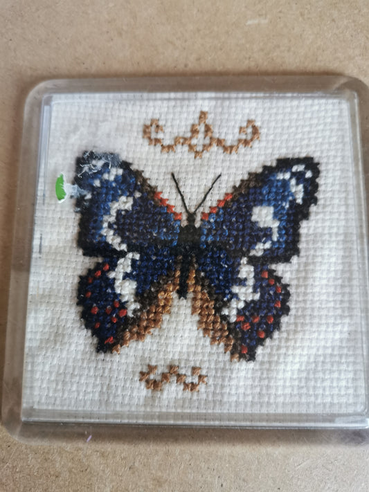 CROSS STITCH COASTER INCLUDING P&P TO UK CODE 122