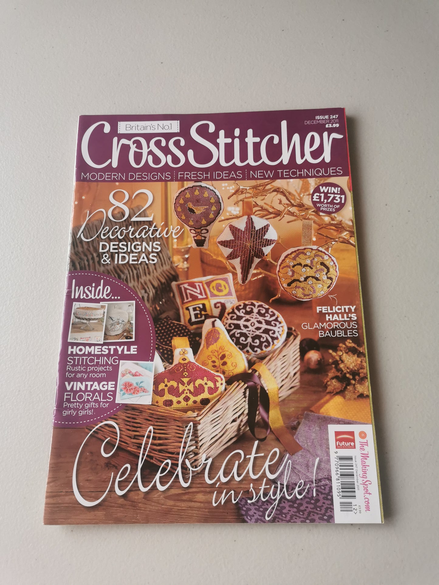 CROSS STITCH MAGAZINE INCLUDING P&P TO UK CODE 30