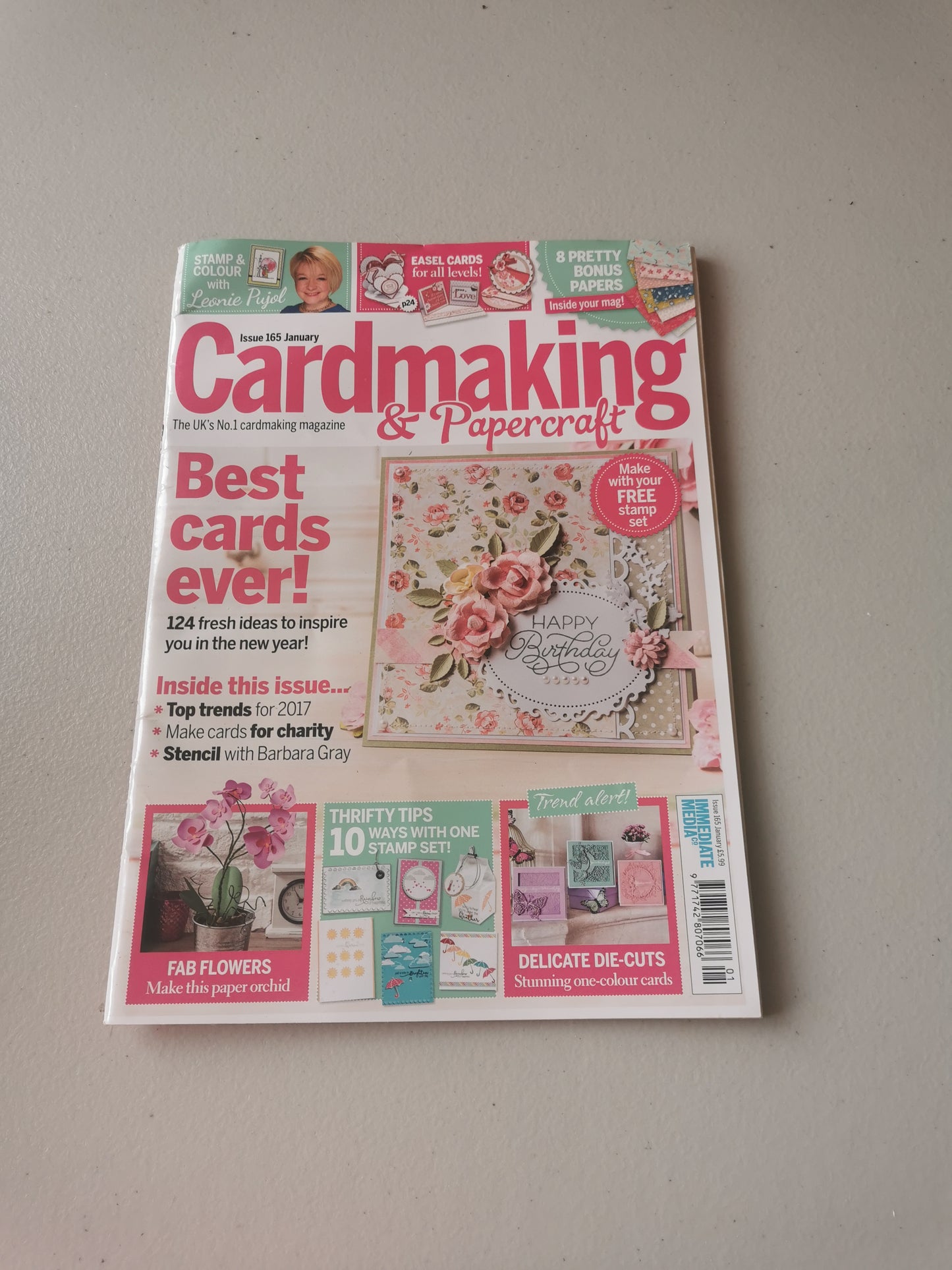 CARDMAKING & PAPERCRAFT INCLUDING P&P TO UK  CODE 407