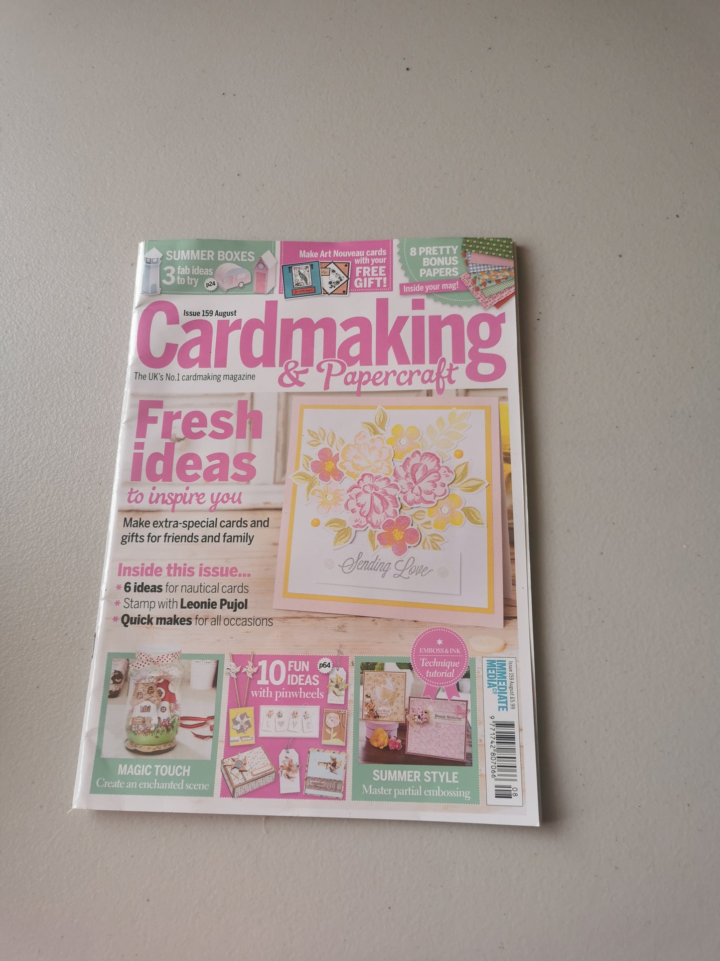 CARDMAKING & PAPERCRAFT INCLUDING P&P TO UK  CODE 406