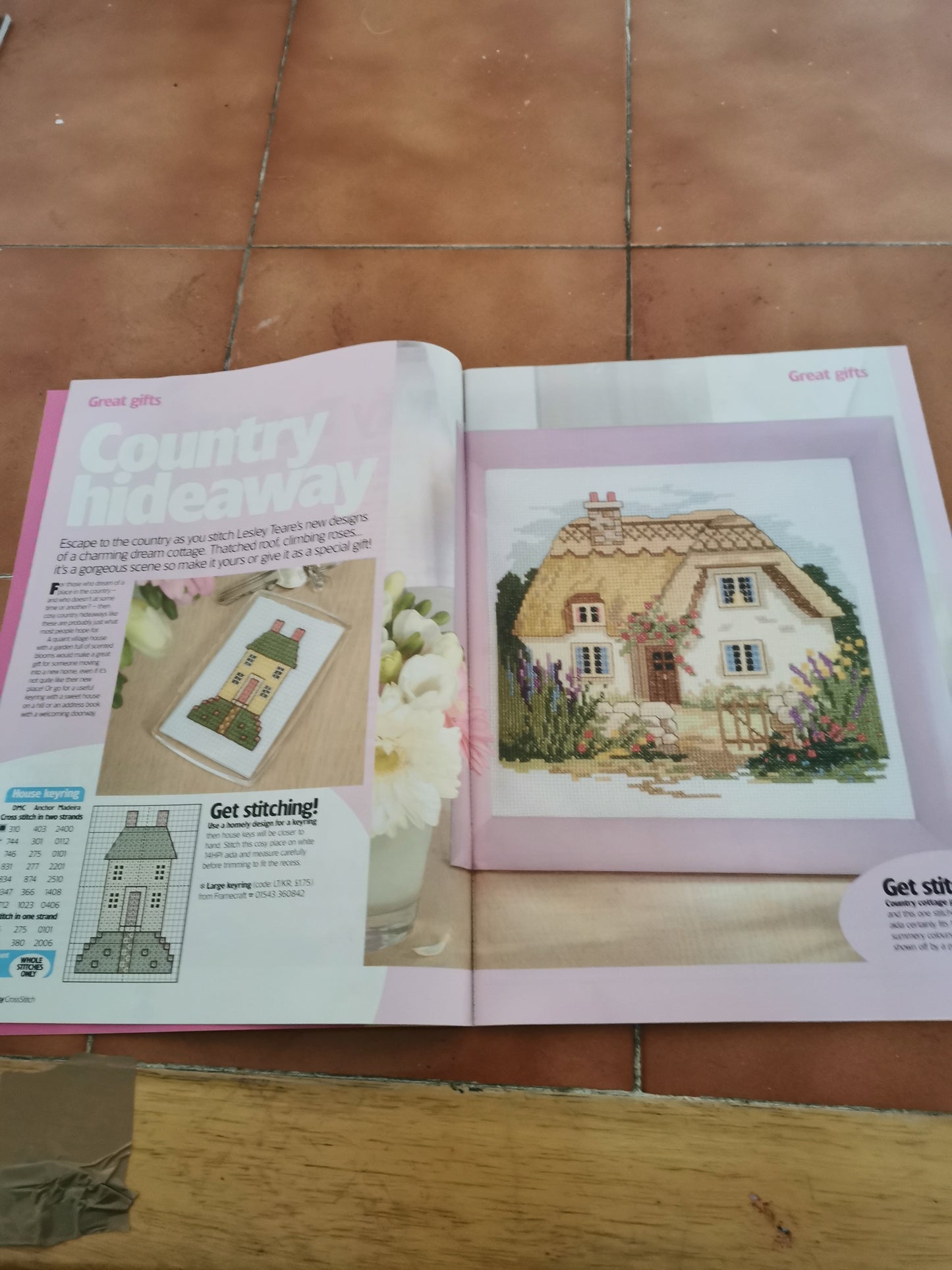 CROSS STITCH MAGAZINE INCLUDING P&P TO UK CODE 71