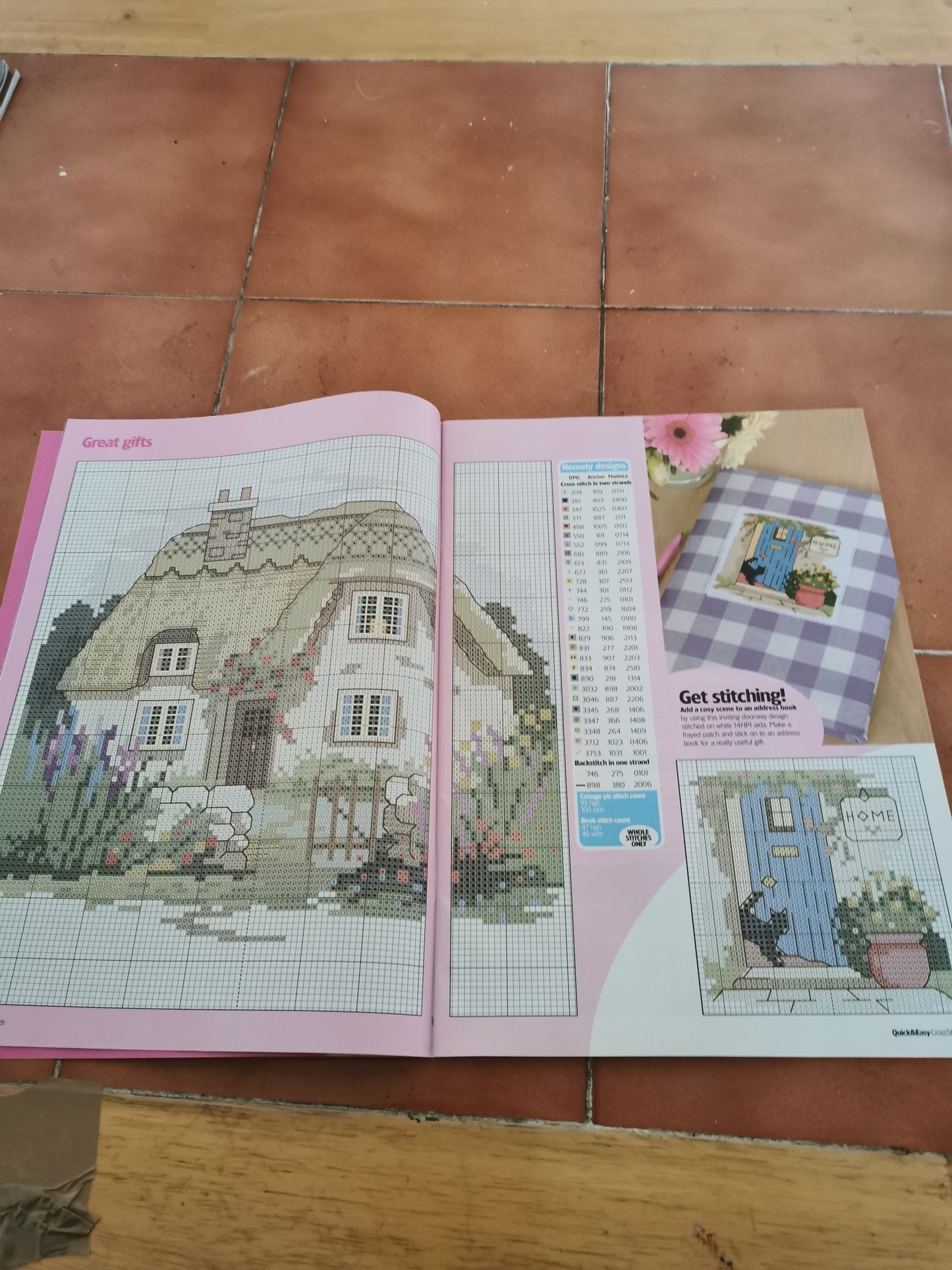 CROSS STITCH MAGAZINE INCLUDING P&P TO UK CODE 71