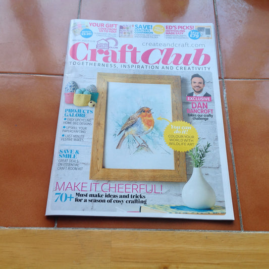 ART AND CRAFT MAGAZINES INCLUDING P&P TO UK  CODE 70