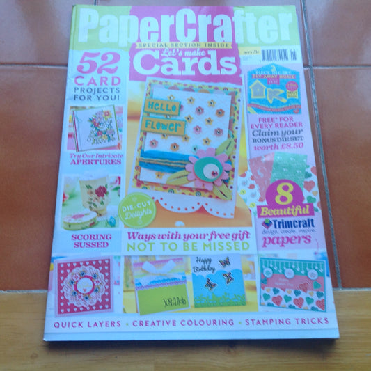 ART AND CRAFT MAGAZINES INCLUDING P&P TO UK  CODE 10