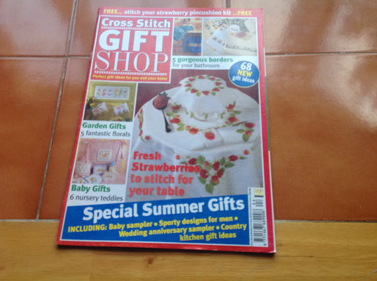 ART AND CRAFT MAGAZINES INCLUDING P&P TO UK  CODE 51