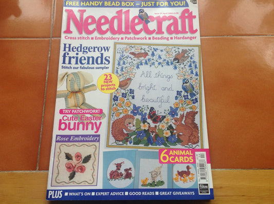 ART AND CRAFT MAGAZINES INCLUDING P&P TO UK  CODE 153