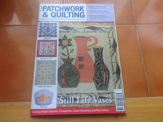 ART AND CRAFT MAGAZINES INCLUDING P&P TO UK  CODE 125